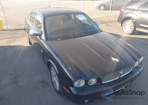 2008 Jaguar Xj Xj8 L z USA, uszkodzony, nr VIN SAJWA79B98SH19448